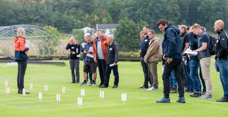 Demonstrasjon 2 - Foto Lars Sandved Dalen - NIBIO.jpg