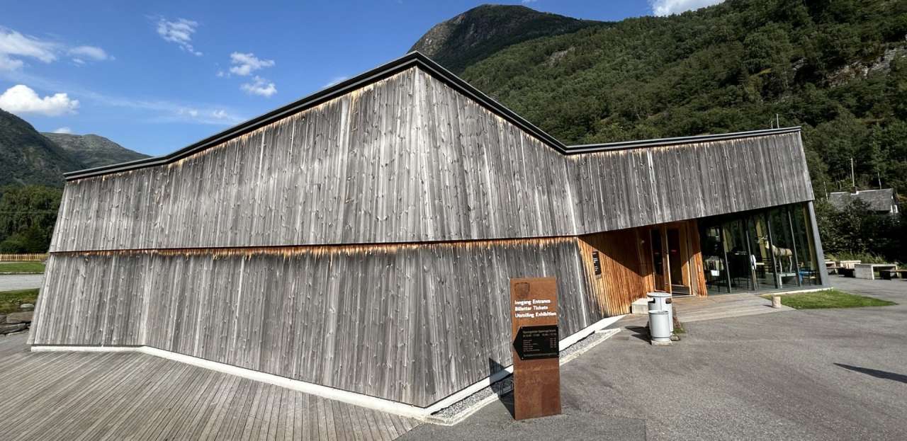 Besøkssenteret til Borgund Stavkirke i Lærdal kommune i Vestland fylke
