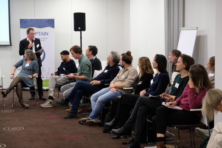 Samtaler og presentasjoner på OPTAINs siste konsortiemøte som fant sted i Berlin i oktober 2025. Foto: Kathrine Torday Gulden