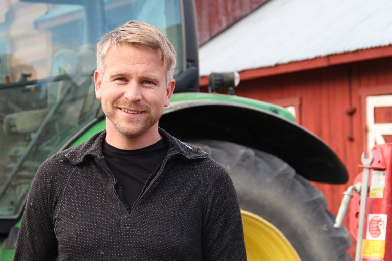 Amund Dønnum er kornbonde og leiar i Matkornpartnerskapet. Foto: Privat