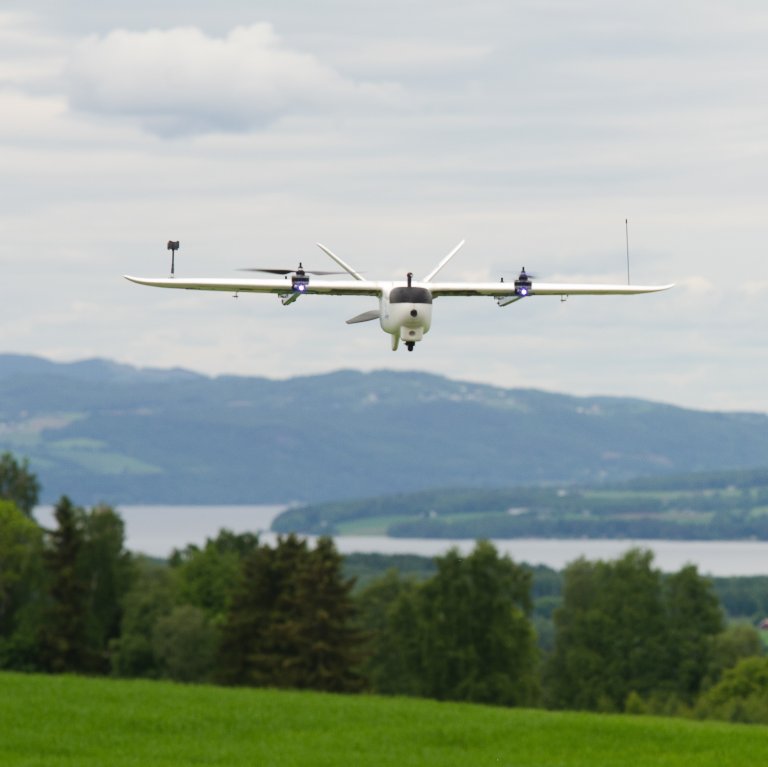 Drone avlingsovervåking_Morten Günther.jpg