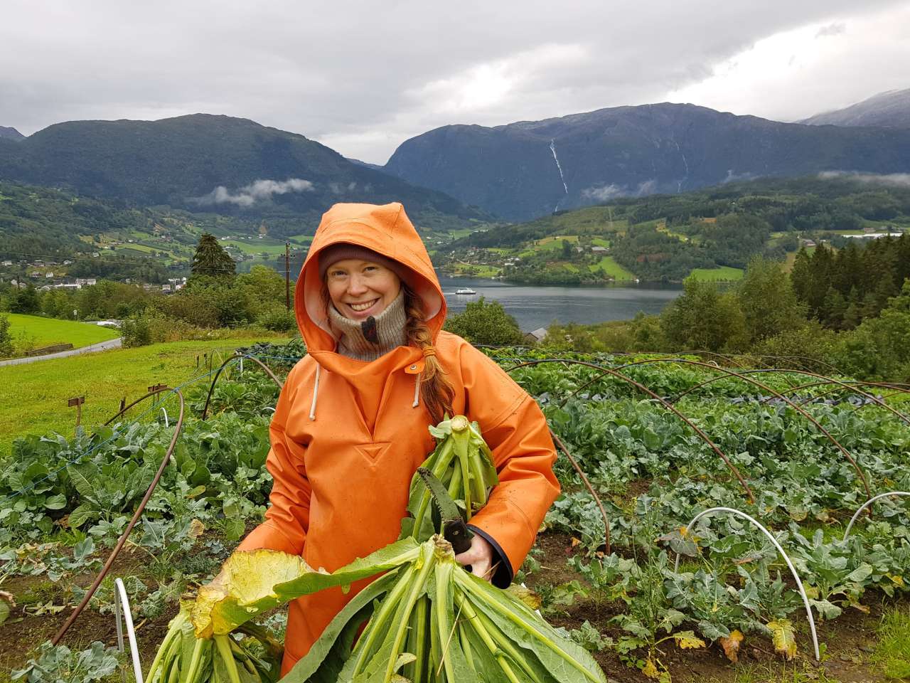 Bilde1_Katinka Kilian. Eier av Ulvik andelslandbruk. Foto_Anna Birgitte Milford