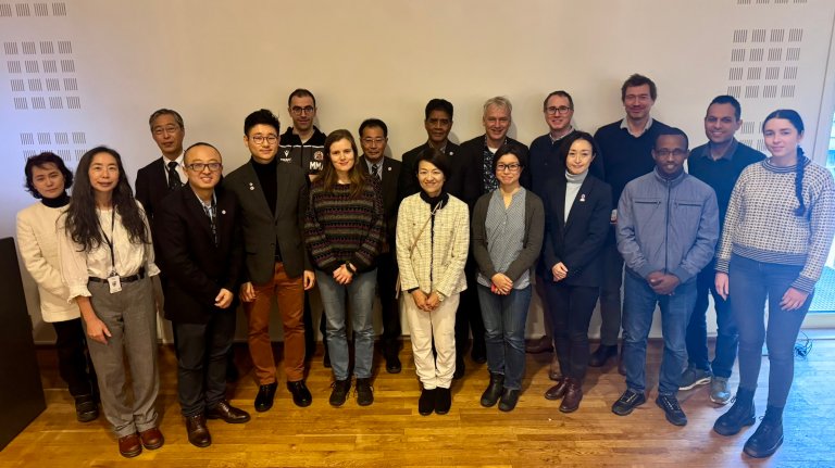 A scientific seminar on circular agri-biotech presentedr ongoing research projects and explored potential collaboration areas.