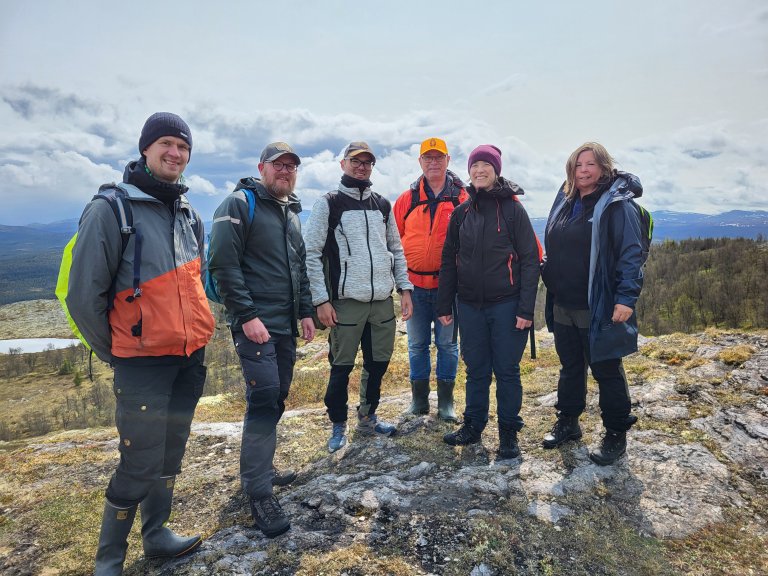 Skogavdelingen ved Evenstad på befaring i Hirkjølen demonstrasjonsområde. Foto: Per Holm Nygaard