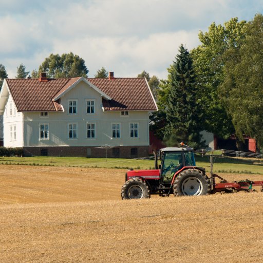 Jordbruksareal Og Antall Jordbruksforetak (2010-2020) - Nibio