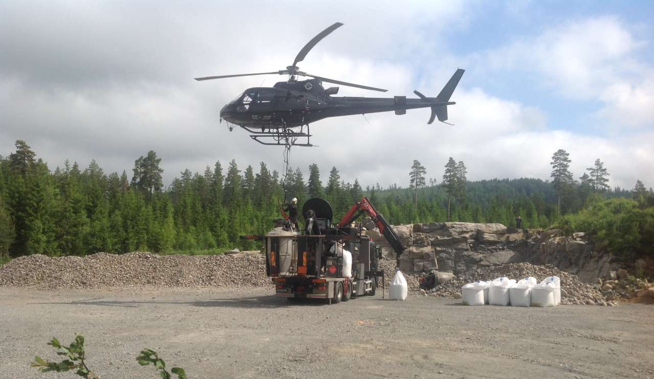 gjodsl2 helikopter Trond Svanøe_Hafstad Landbruksdir